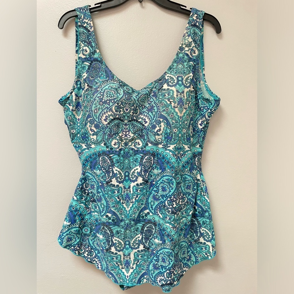 Sea and Sand plus size swimsuit size 20